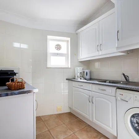 Mira Rio לאגוּ‏ש