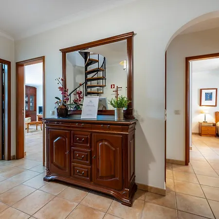 Mira Rio * לאגוּ‏ש