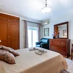 Mira Rio Apartment