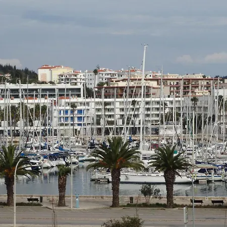Mira Rio Apartment
